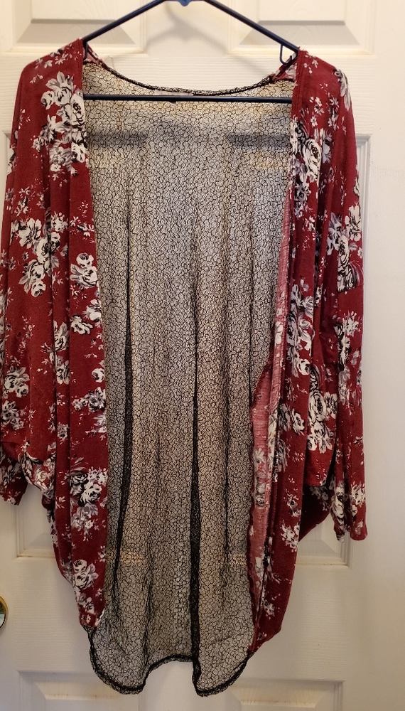 Red/white floral cardigan